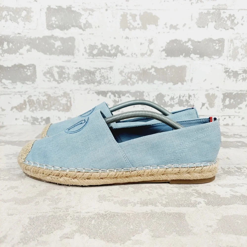 NEW Tommy Hilfiger Pryana-M Light Blue Canvas Espadrille Flats A672